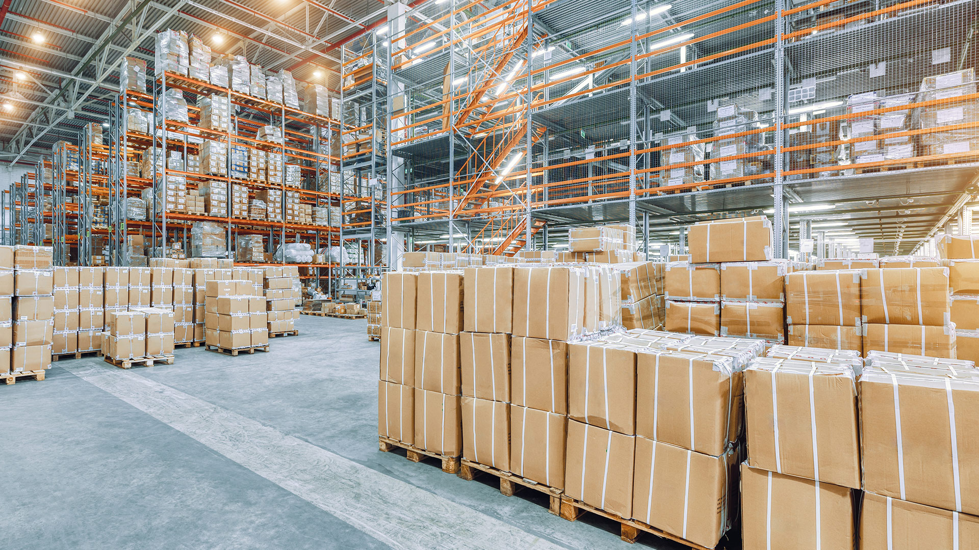 Warehousing-Space Warehousing-Space